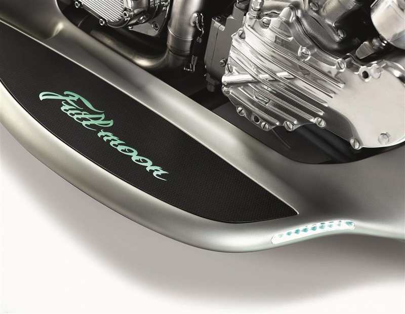 Illustration for article titled The Akrapovič Full Moon bike is like a Vespa from the future